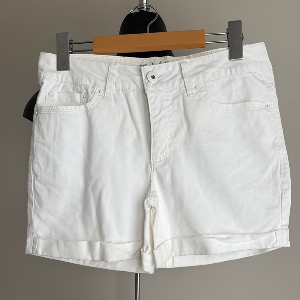 Faded Glory Women's Bright White Jean Shorts